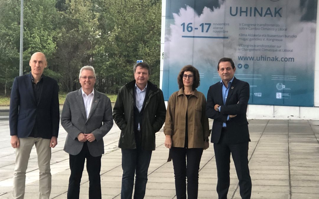 Uhinak 2022 réunit 150 experts et congressistes pour débattre et soumettre des solutions face à l’urgence climatique sur le littoral