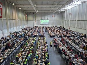 GUREAKek  bere  50.  urteurrena  Ficoban  ospatu  du,  3.100  lagun  baino  gehiagorekin